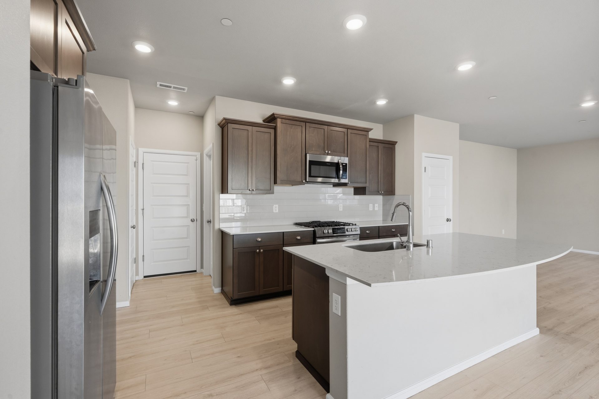 Island Kitchen